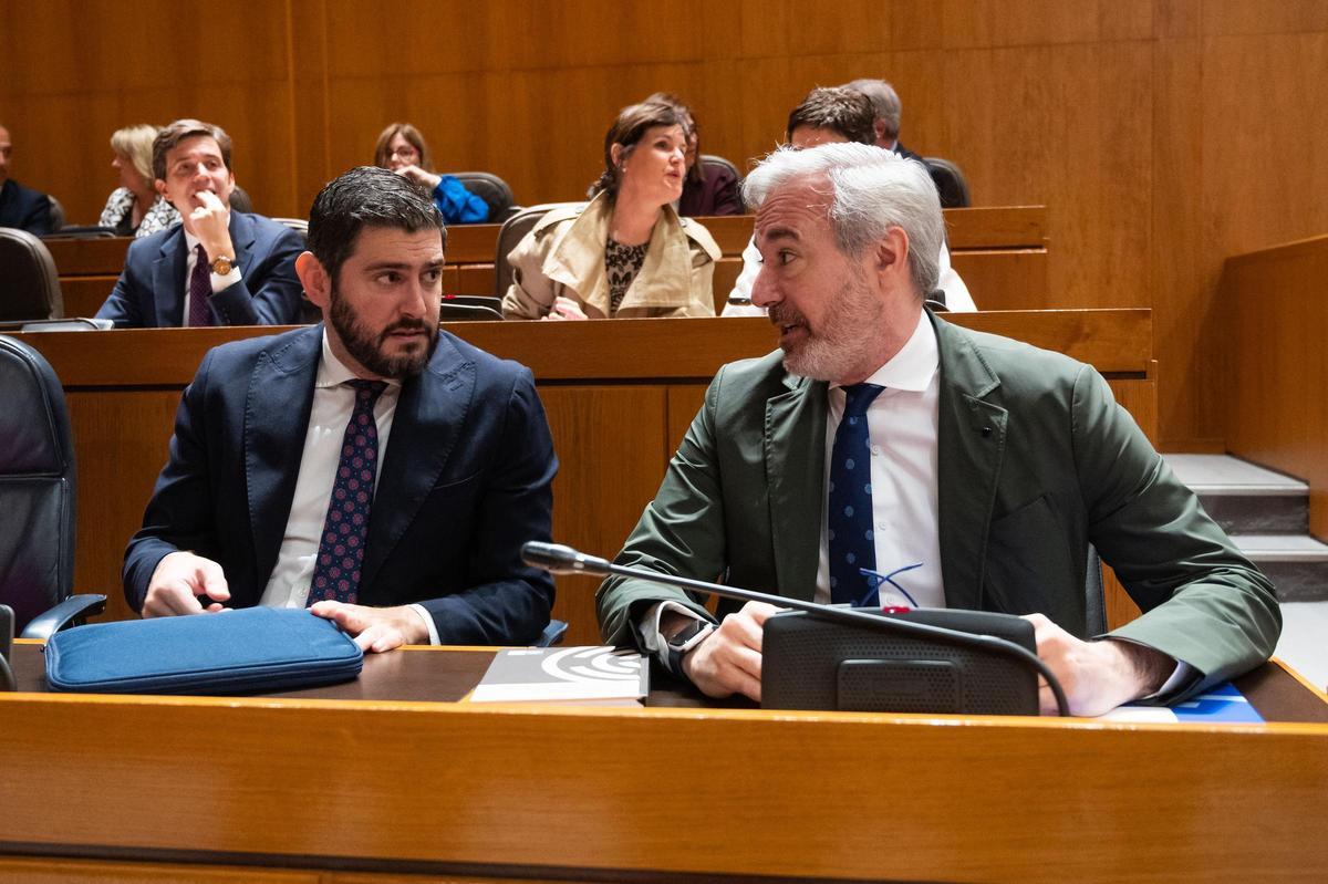Nolasco y Azcón, en un reciente pleno de las Cortes de Aragón.