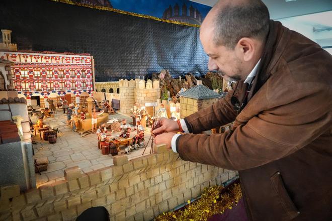 Las Casas Coloradas, Espantaperros, la plaza Alta... todo está en este belén de Badajoz