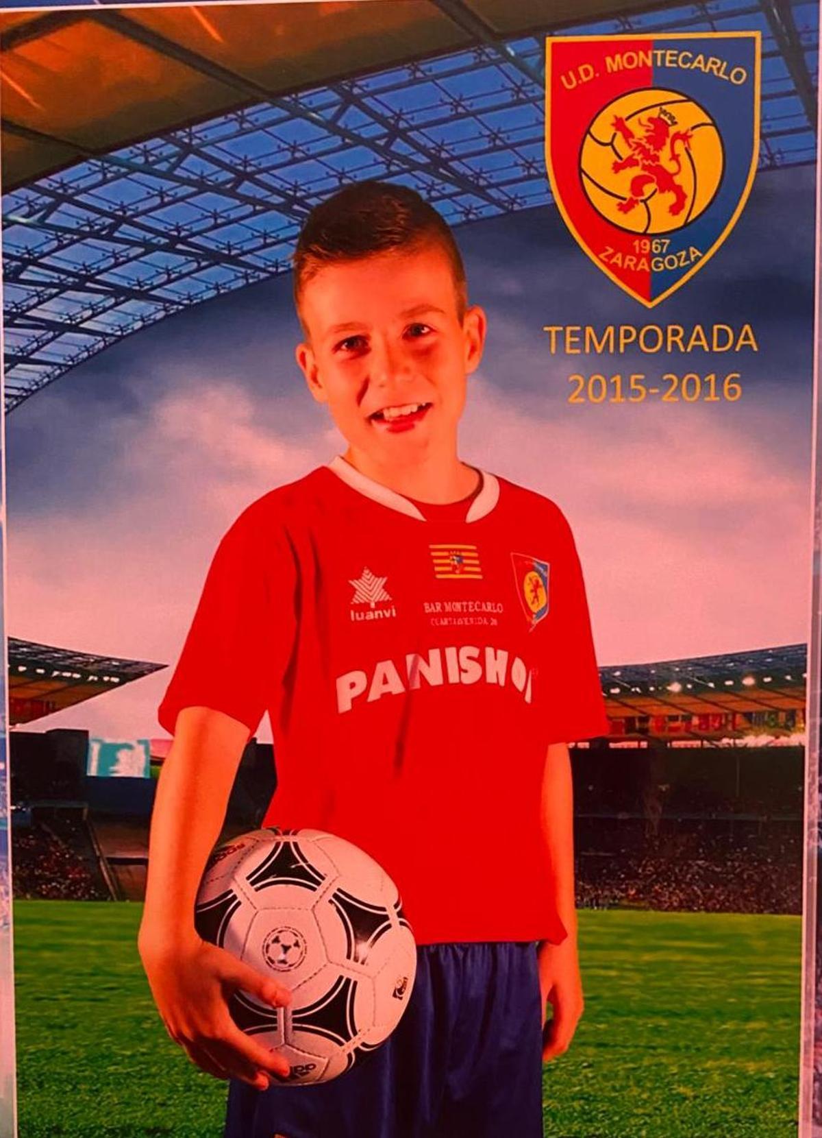 El zaragocista, con el Montecarlo, ya en fútbol once.