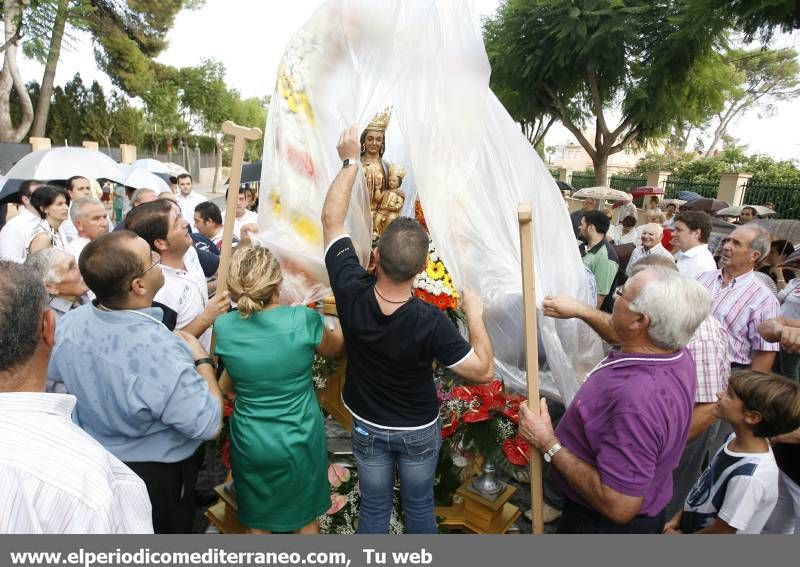 Vial-real devuelve su patrona a la ermita