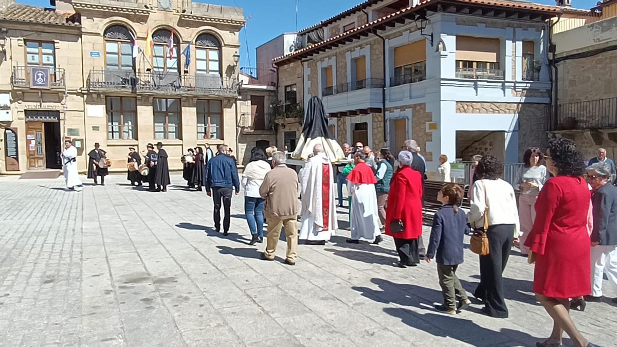 GALERÍA | Fermoselle celebra el Domingo de Resurrección