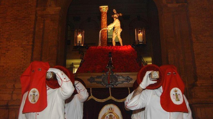 El cierre del convento de las dominicas de Zaragoza suspende la procesión del traslado de La Columna