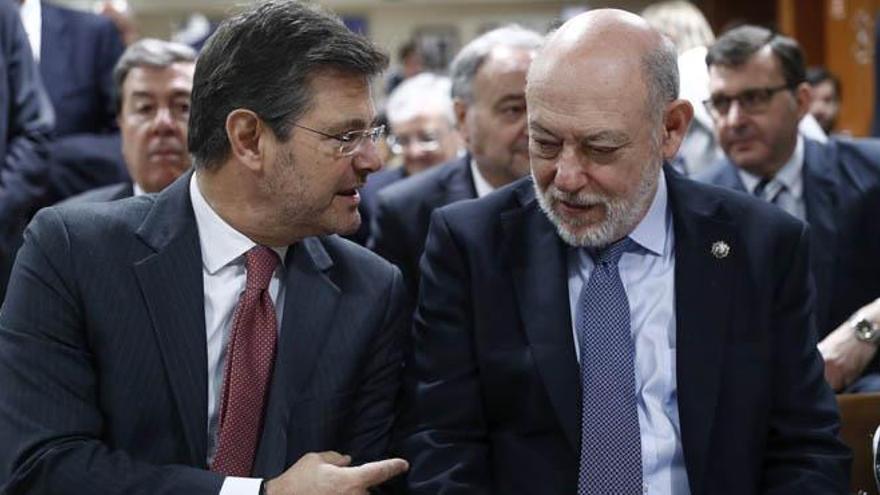 Catalá reprende a las fiscalas que querían imputar al presidente de Murcia