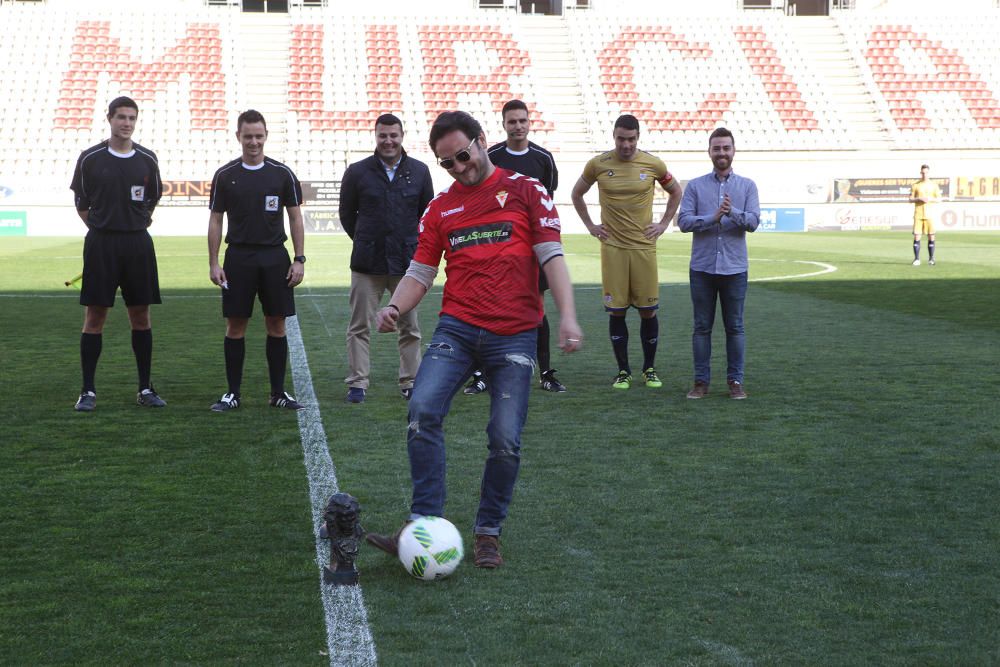 Partido entre el Real Murcia y el Recreativo