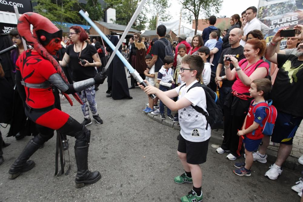 Desfile de "Starwars" en Metrópoli