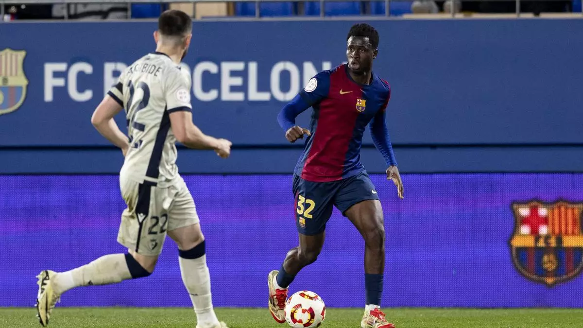 ?Qui谷n es Landry Farr谷, convocado por Hansi Flick para la 'final' de San Siro?