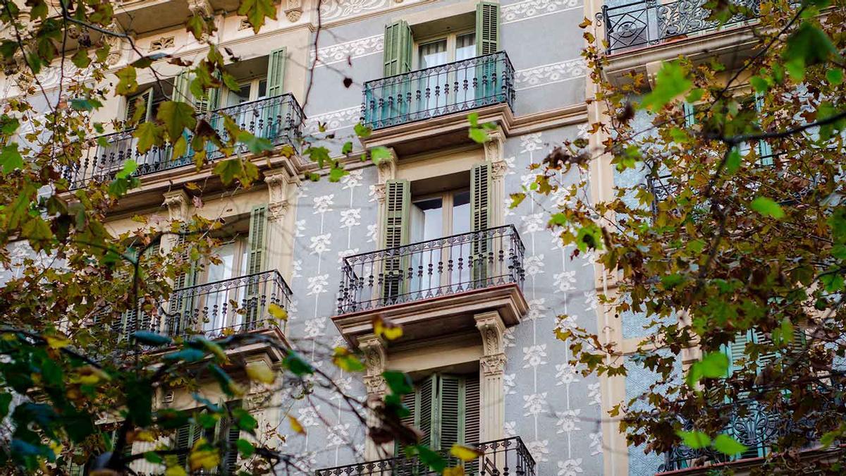 Ganaron metros de su piso y cerraron su terraza... ahora tienen que demolerlo: el Supremo decide más allá de la Ley de Propiedad Horizonal