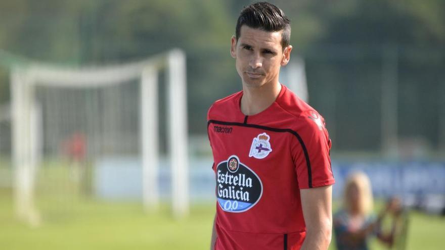 Vicente Gómez, en un entrenamiento del Dépor.