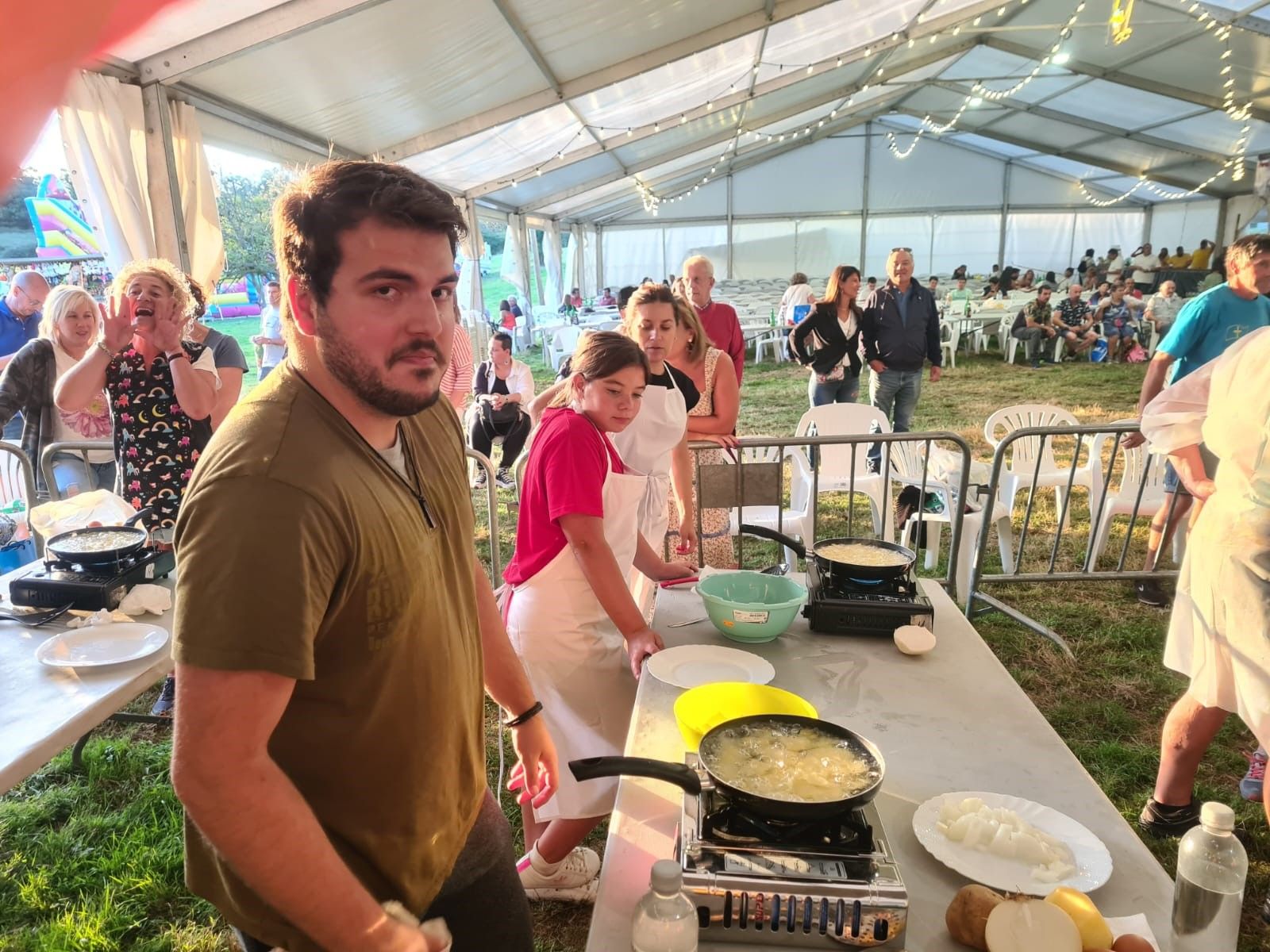 Celles, fiesta hasta en los fogones con un concurso de tortillas "histórico"