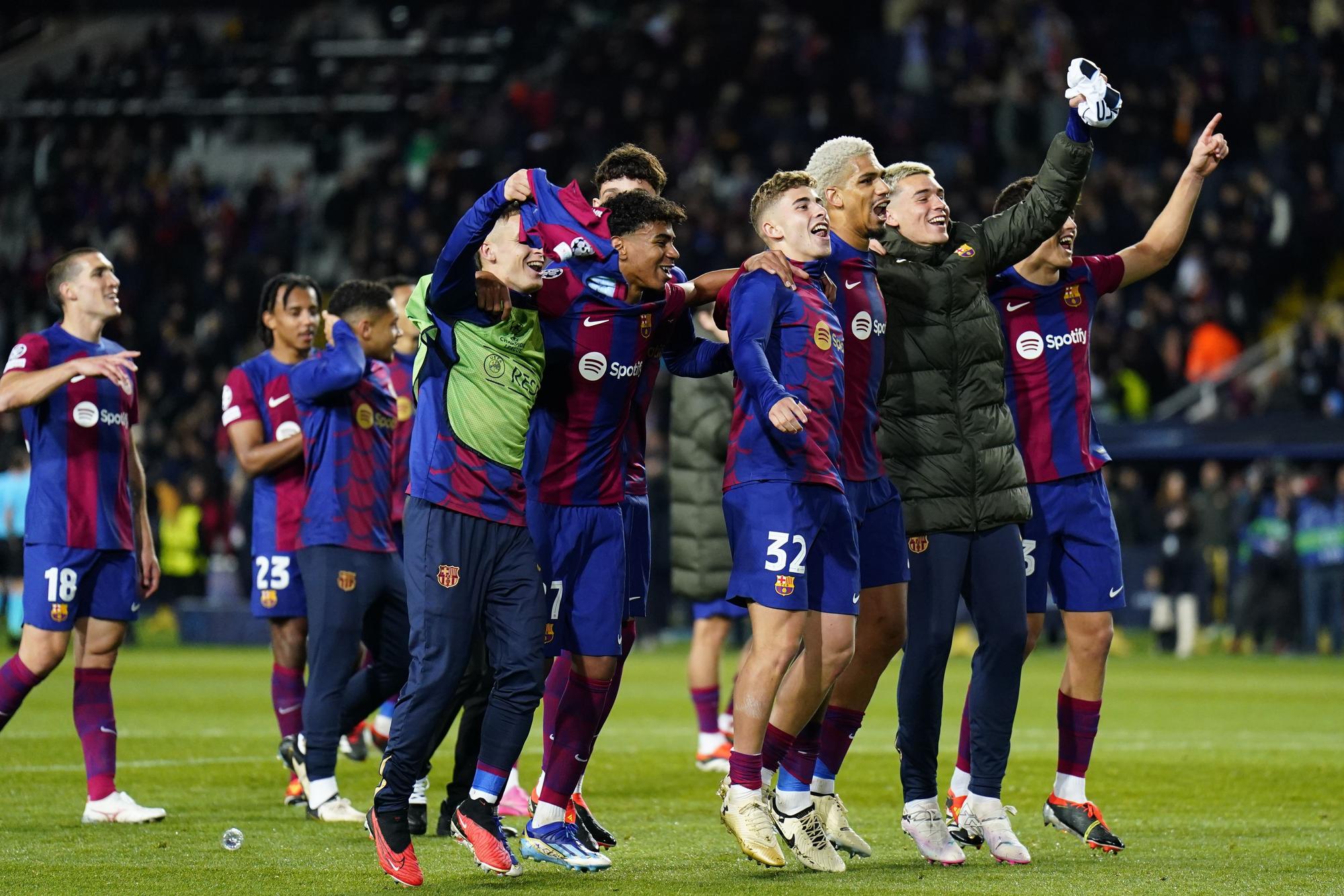 UEFA Champions League - FC Barcelona vs. SSC Napoli