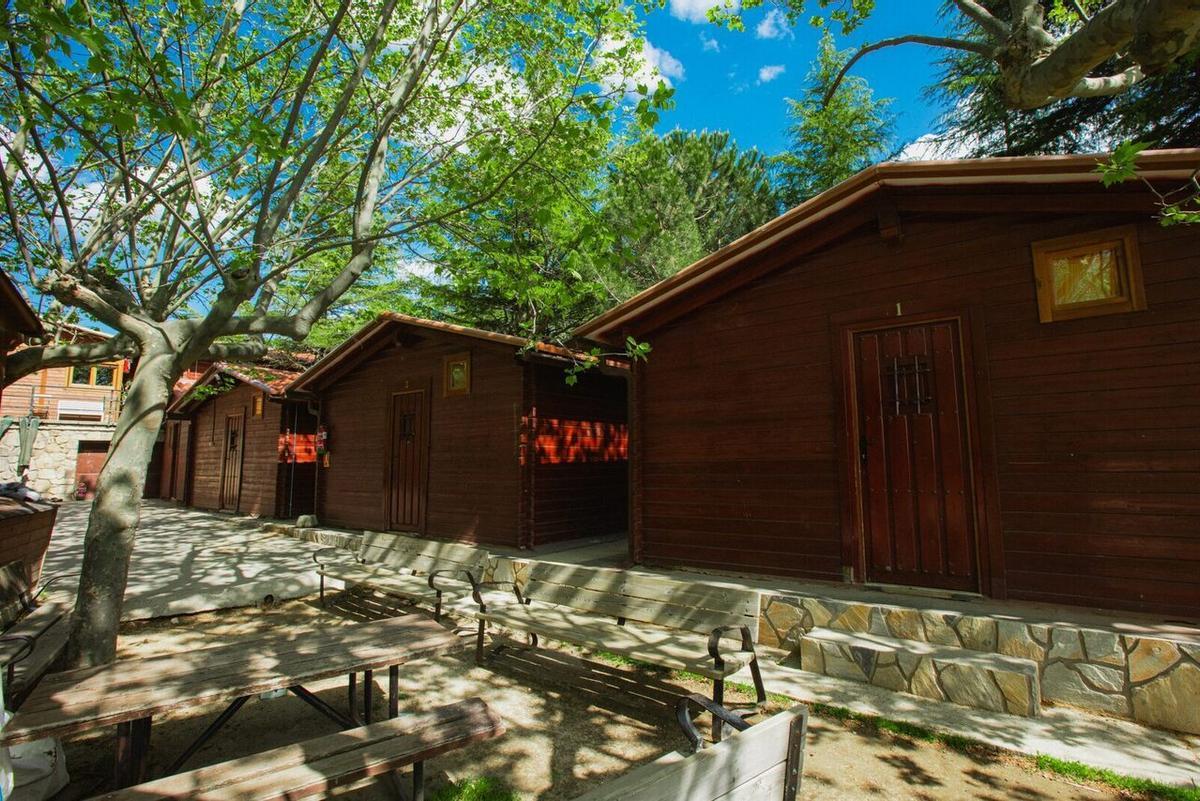La Finca Los Almorchones cuenta con 50 hectáreas a los pies de La Maliciosa