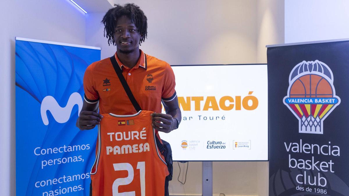 Boubacar Touré se mostró ilusionado en su presentación