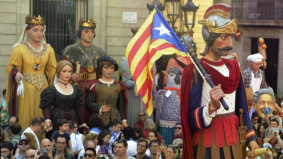 zentauroepp40267719 24 9 2017 fiestas de la merce jornada de gegants  gigantes e170925125950