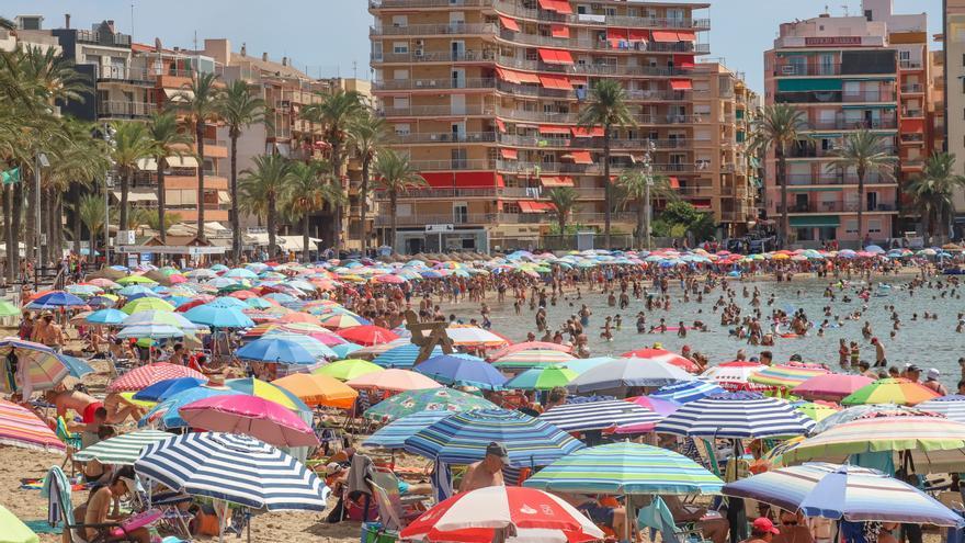 Casas en la playa por menos de 60.000 euros en Torrevieja y Benidorm