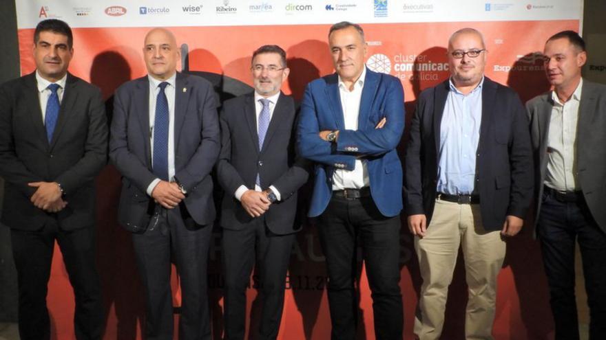 El periodista Xabier Fortes y el publicista José María Lapeña, premios honoríficos en la gala de los ‘Paraguas’