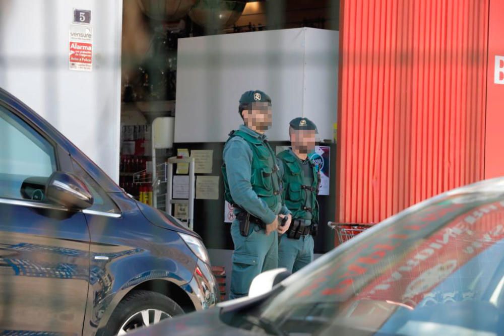 La Guardia Civil inspecciona una treintena de comercios chinos en Mallorca