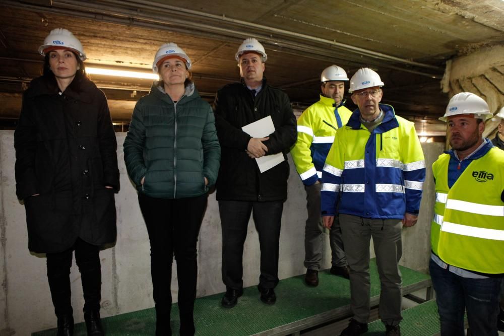 Visita de la alcaldesa al pozo de tormentas de la EMA en Poniente