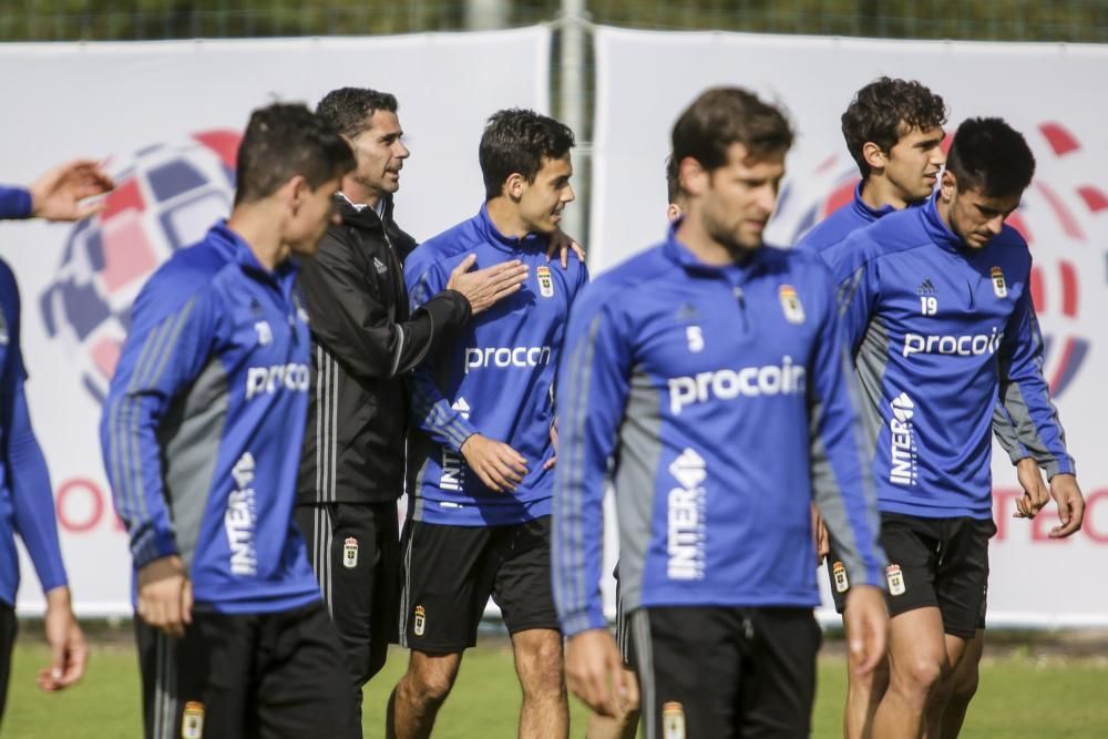 Entrenamiento del Real Oviedo tras el partido en Lugo