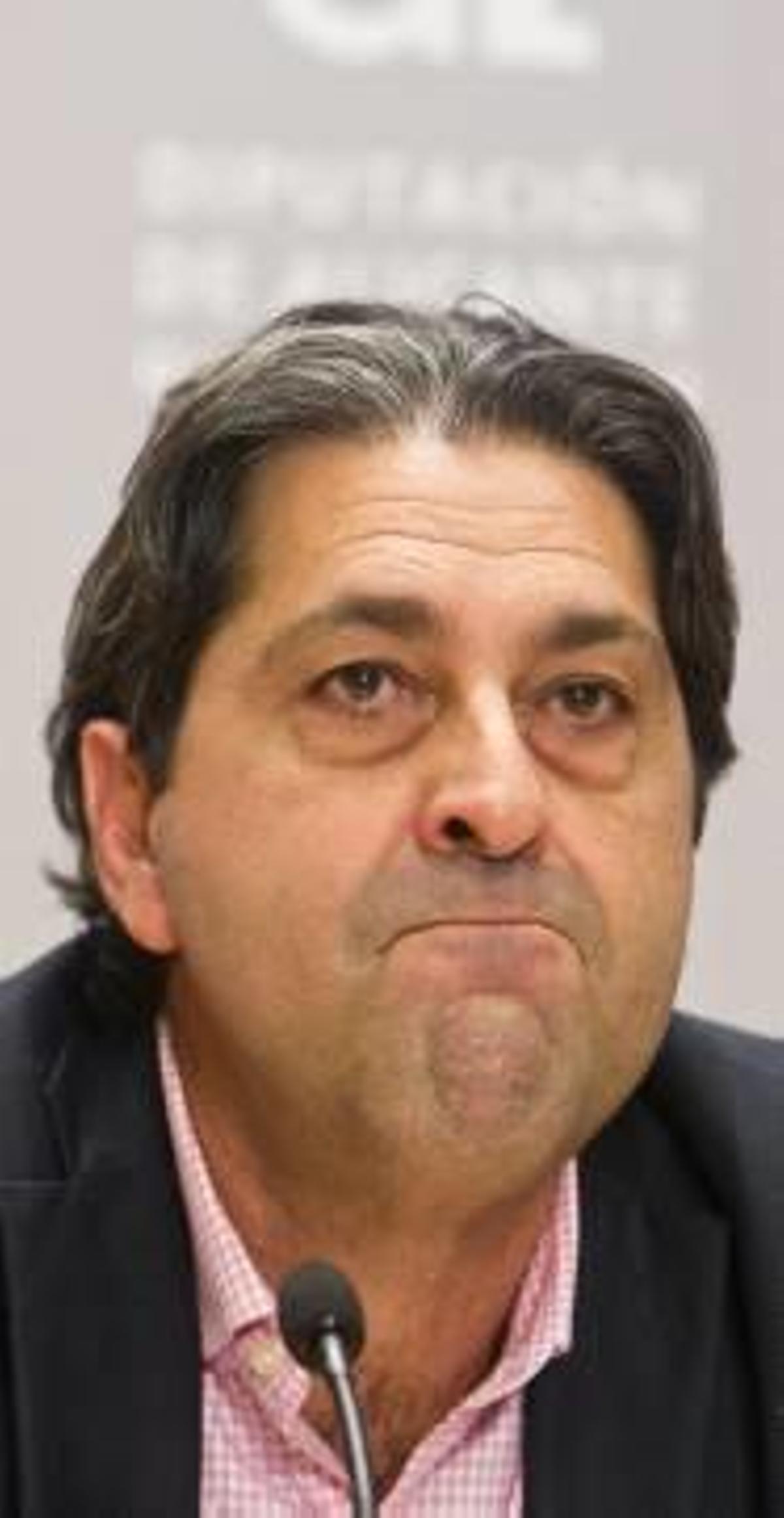 El diputado provincial de C's renunció hace sólo un mes al uso del coche oficial