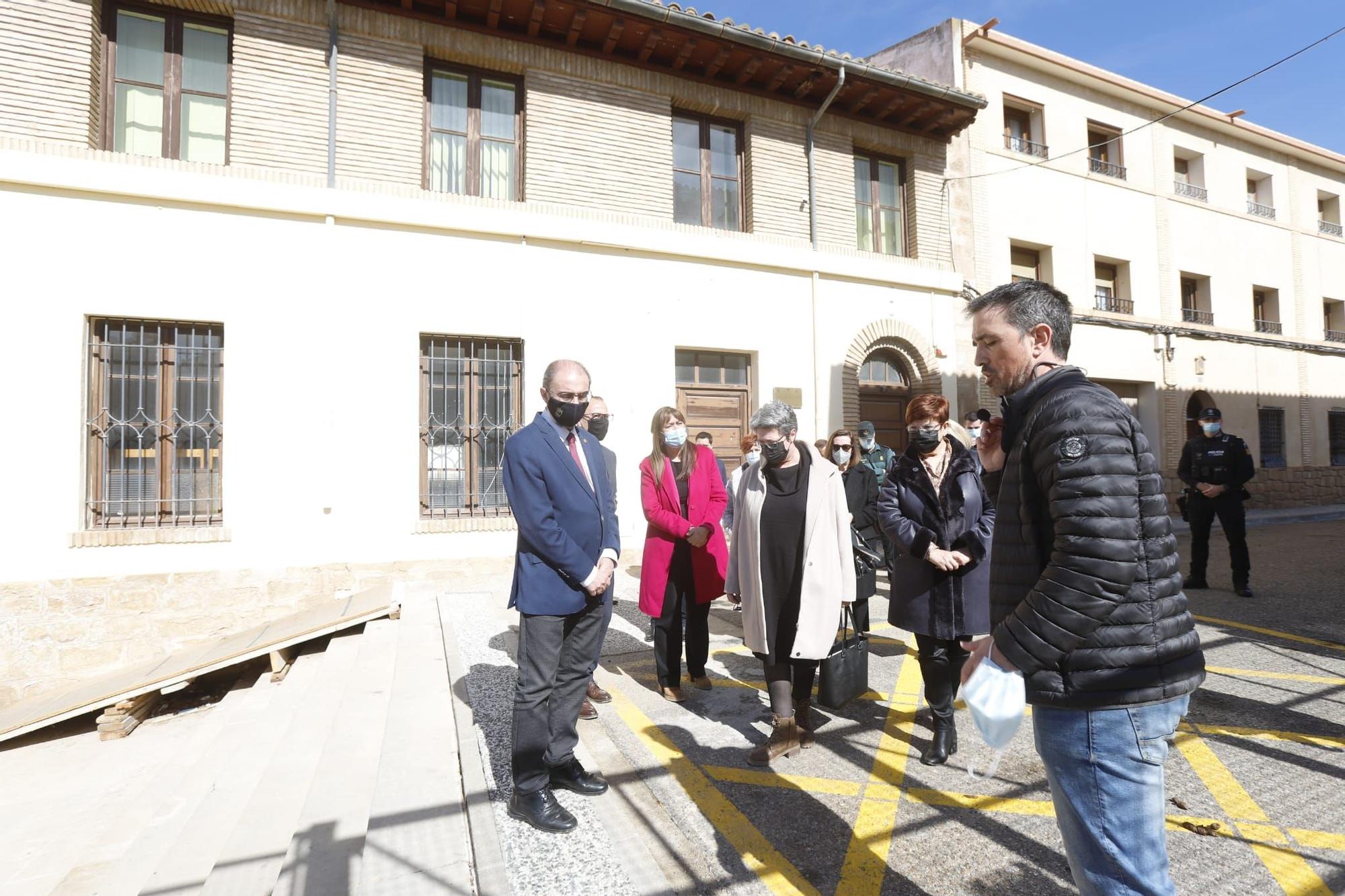 Visita de Lambán, Repollés y Faci a Caspe con motivo del Día de la Memoria Democrática