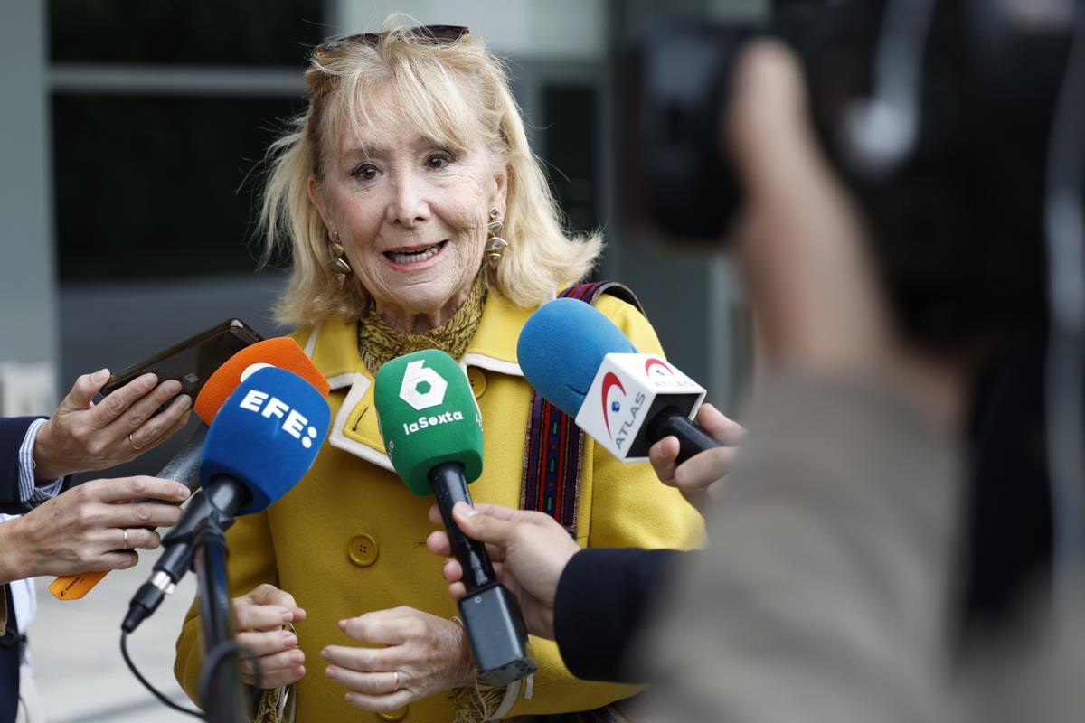 Esperanza Aguirre sobre la DANA: "Gracias a Dios y al innombrable Francisco Franco, que desvió el cauce del Turia; si no, hubiera sido también Valencia capital"