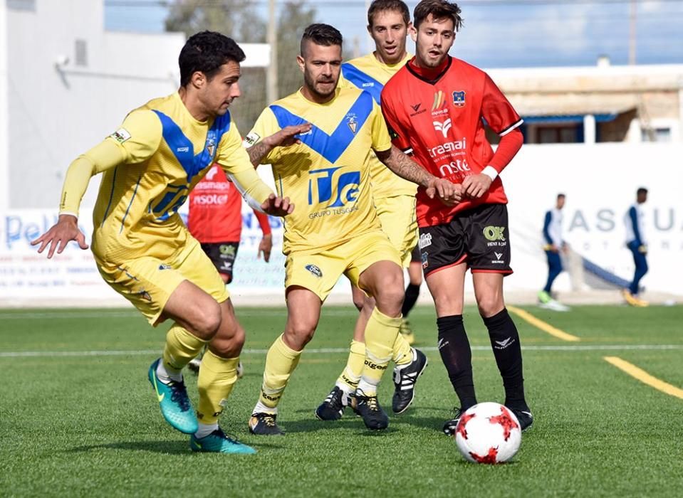 SD Formentera- CF Badalona