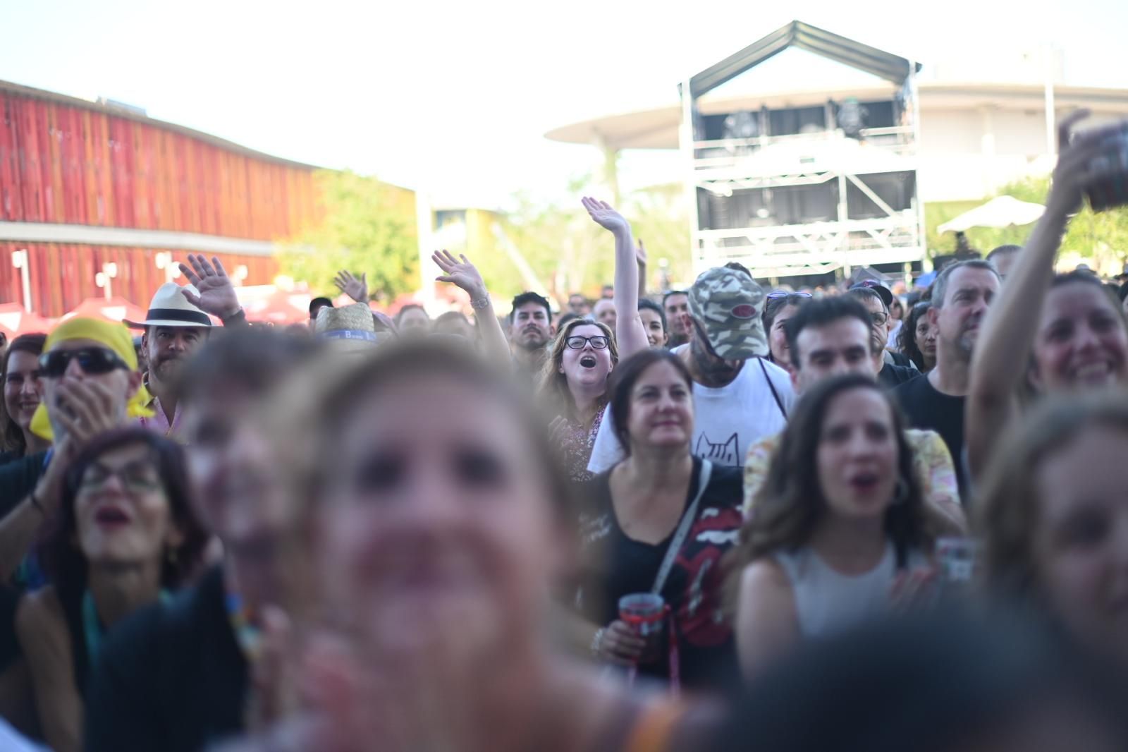 En imágenes | Segundo día del Vive Latino 2025 en Zaragoza