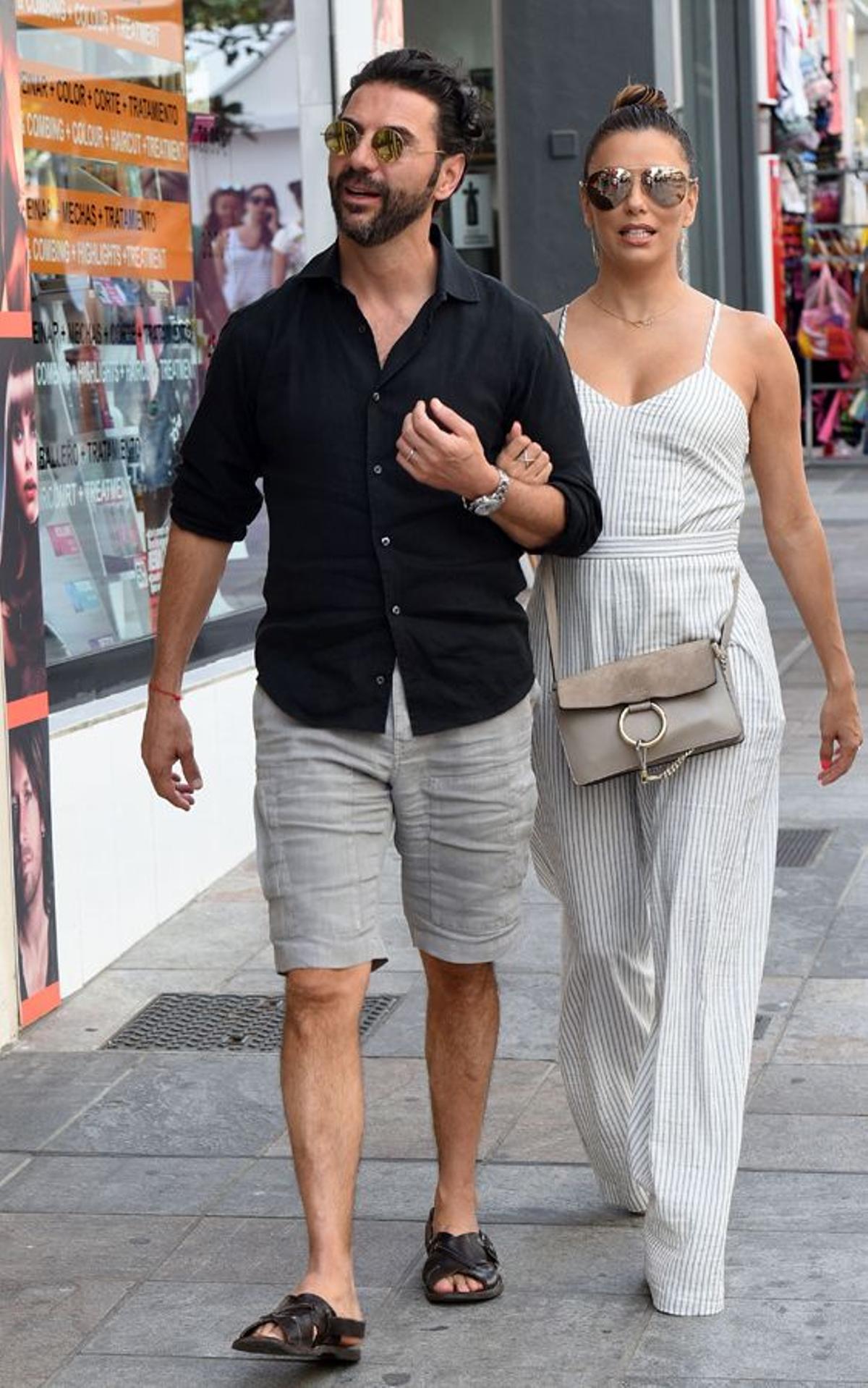 Eva Longoria: look de compras por Marbella