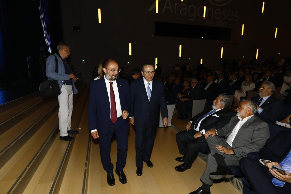 Javier Lambán, junto a Javier Moll