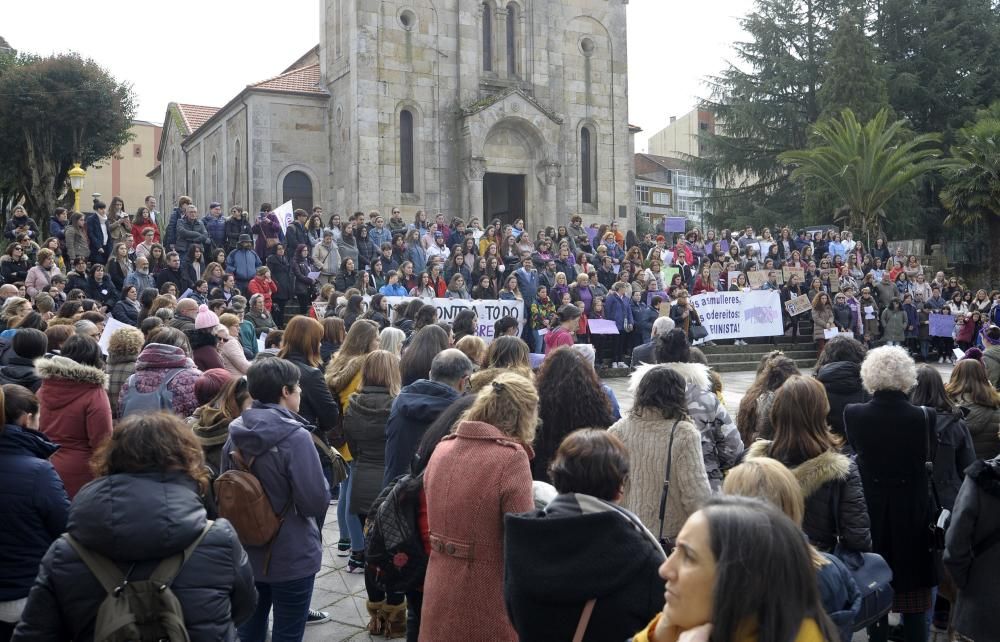 Las imágenes de la jornada de lucha feminista en Lalín