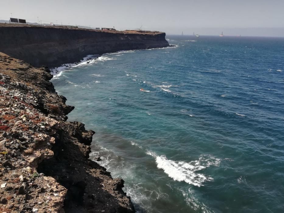 Hallan el cadáver de un hombre en la costa de Teld