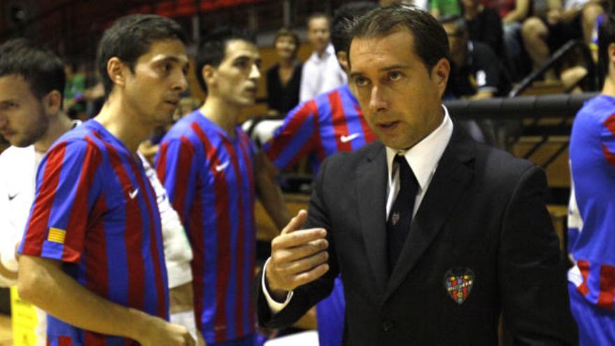 José Escrich, entrenador del Levante UDDM