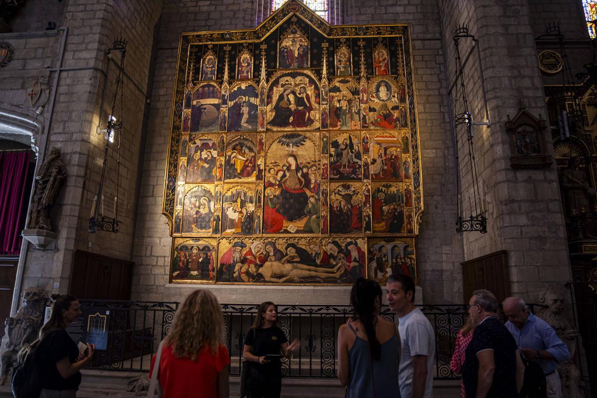 La Seu de Manresa, parada turística aquest agost