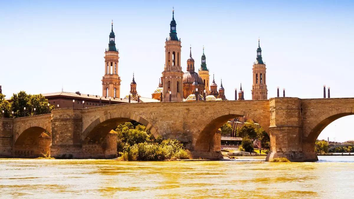 La prensa británica se deshace en elogios a Zaragoza: estos son los bares y lugares que recomiendan