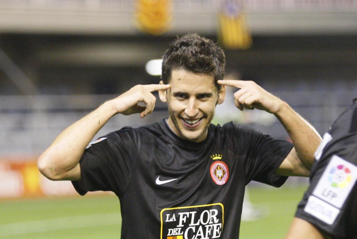 Corominas celebra un gol amb el Girona al Barça B el curs 2011-12