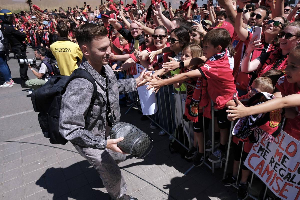 Así han recibido los aficionados al Mallorca en Son Moix antes del partido clave contra el Villarreal