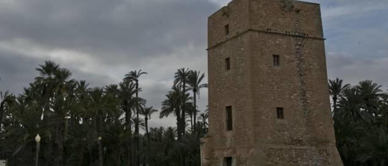 El tripartito cierra la Torre de los Vaillo para ahorrarse el personal