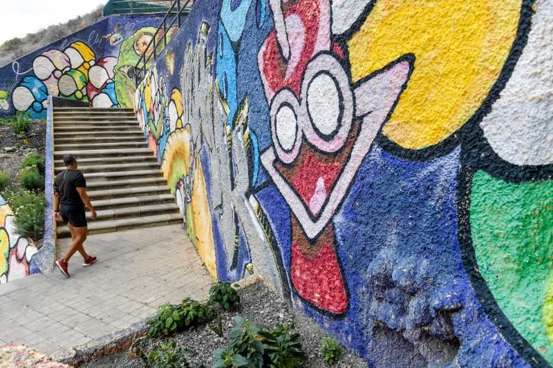 Una escalera de Mesa y López decorada por vecinos