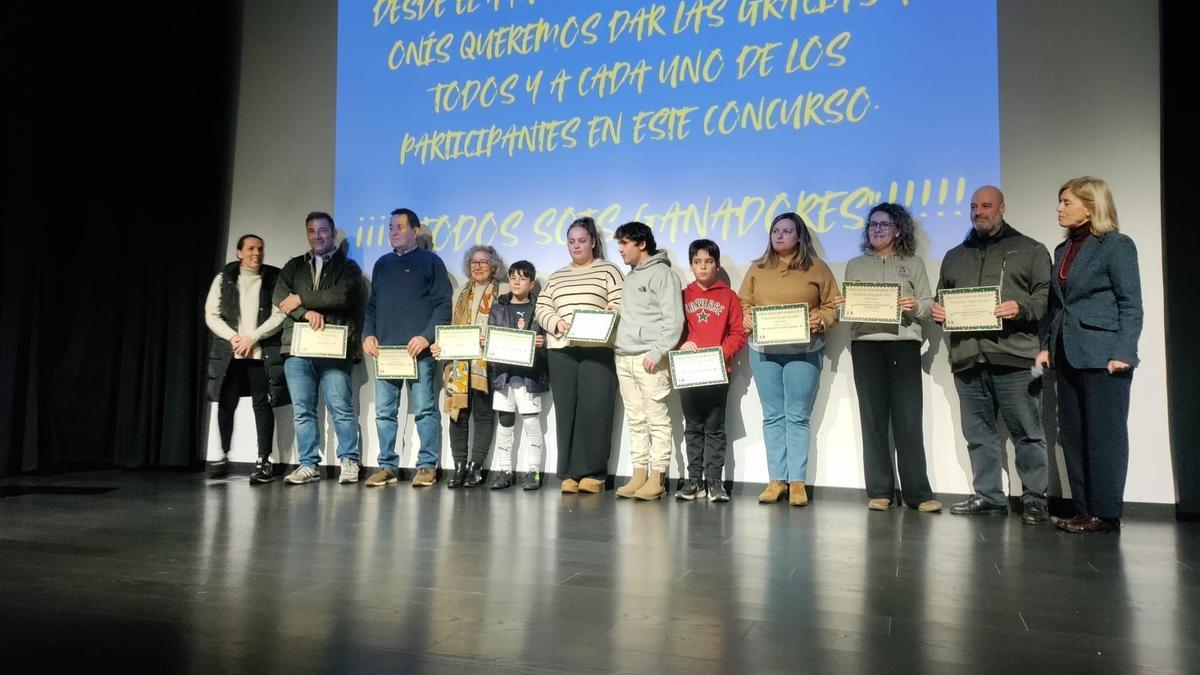 Los premiados en el concurso.