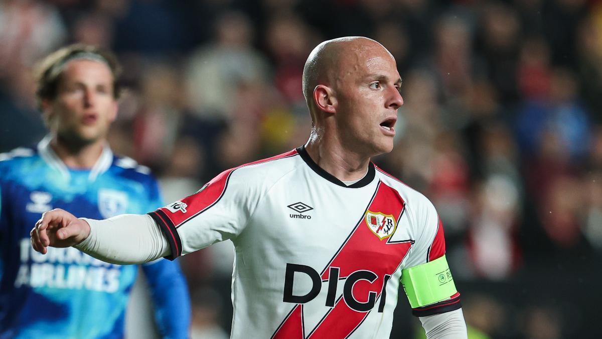 Resumen, goles y highlights del Rayo Vallecano 0 - 1 Samsunspor de la vuelta de los octavos de final de la Conference League