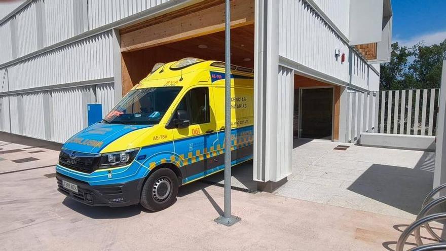 El 061 da por hecho que continúa la ambulancia 24 horas de Moaña que asistió a 166 personas este verano