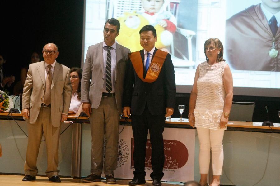 Graduaciones en el Campus