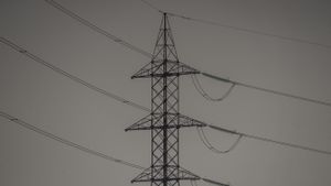 ¿Què fan altres països amb els beneficis extra de les energètiques i els bancs?