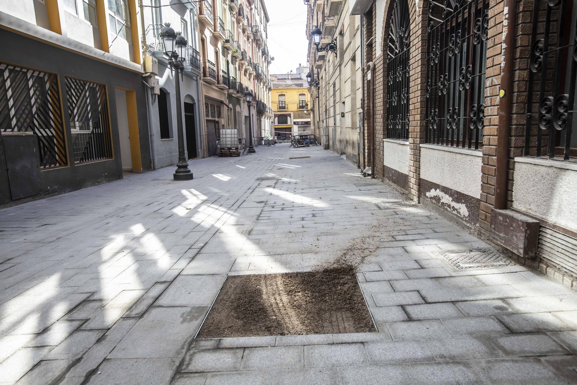 Así queda la calle Constitución tras su peatonalización