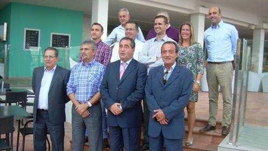 Los integrantes de la junta directiva de la asociación hotelera de Palmanova-Magaluf, ayer.