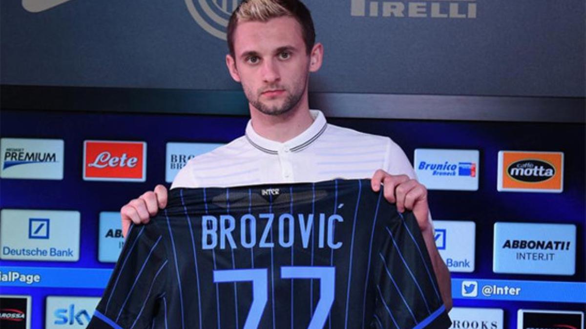 Marcelo Brozovic ya posa con los colores del Inter