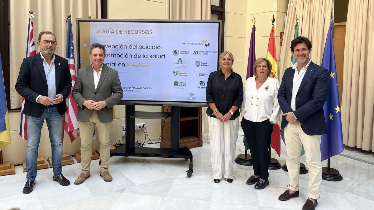 De izq. a dcha. Carlos Bautista, Francisco Cantos, María José Berlanga, Berta Moreno y Francisco José Martín.