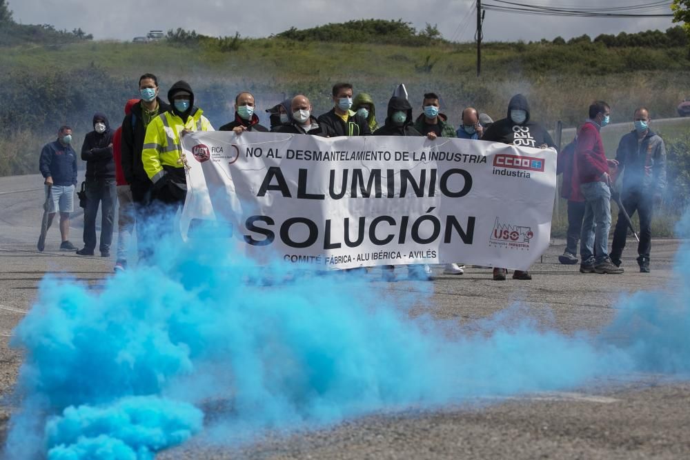 La plantilla de Alu Ibérica se moviliza