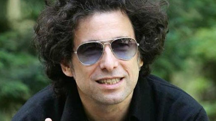 El cantautor argentino Andrés Calamaro.