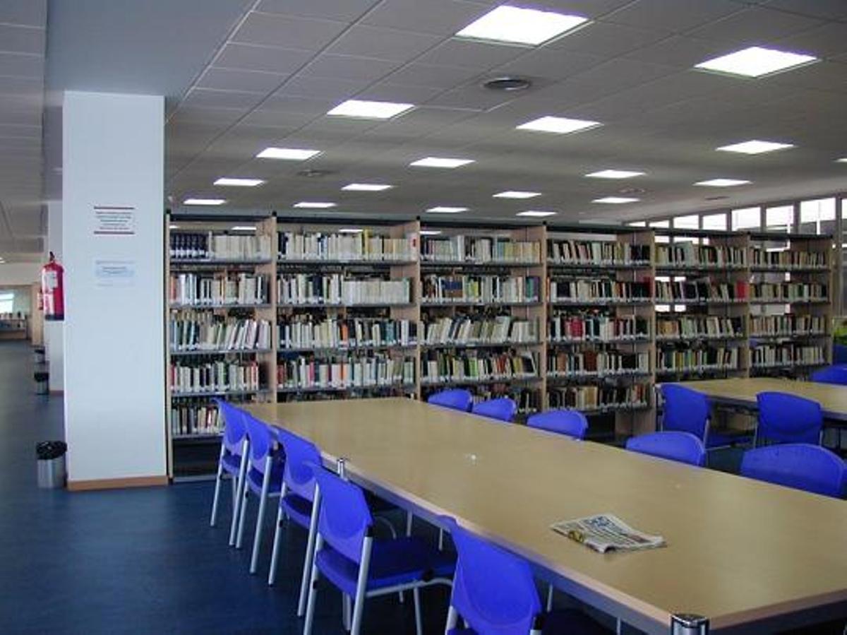 Biblioteca de la Facultad de Comunicación